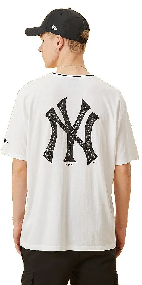 T-Shirt New Era Distressed Graphic Oversize MLB New York Yankees - White - men´s